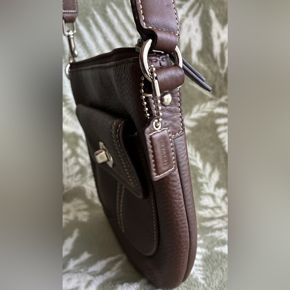 COACH Bag,Coach Pebbled Leather Crossbody Bag in Dark Brown with Silver Hardware - Picture 4 of 14